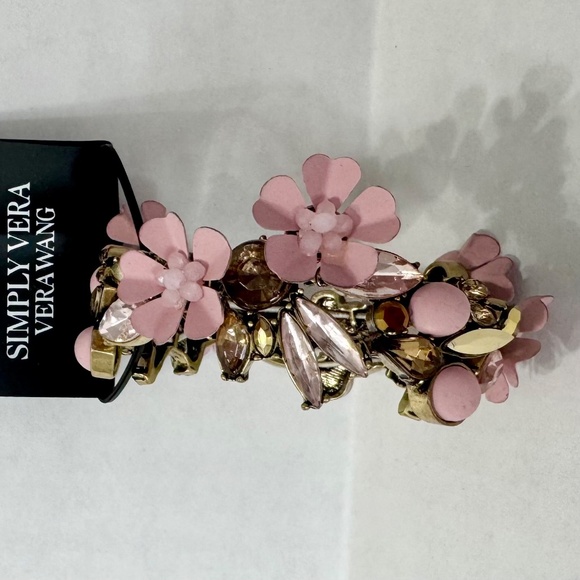 🌸🌸Vera Wang Simply Vera Pink Flowers/Rhinstones Bracelet Stretch Costume Jewelry - Picture 1 of 12